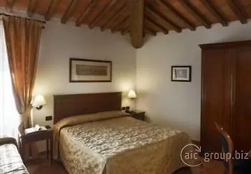 Relais Pian D'Ercole Hotel Montebonello 4*,  Italy